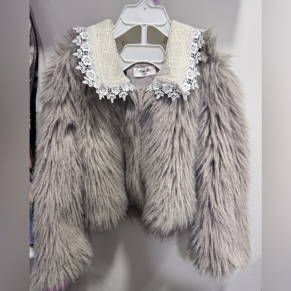 NWOT Umi Gray Faux Fur Kids Jacket with Lace Collar